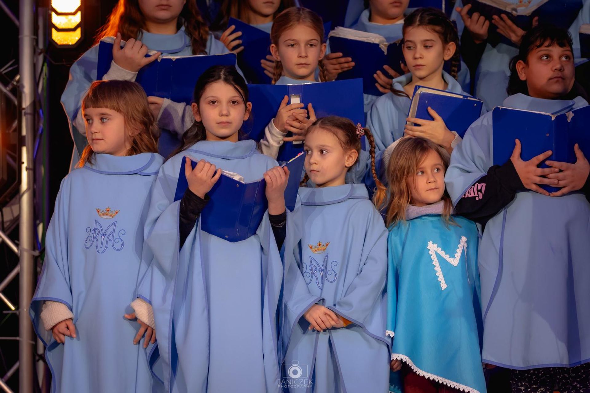 uploads/user_file/koncert-koled-2026/lapanow-koncert-koled-038.jpg
